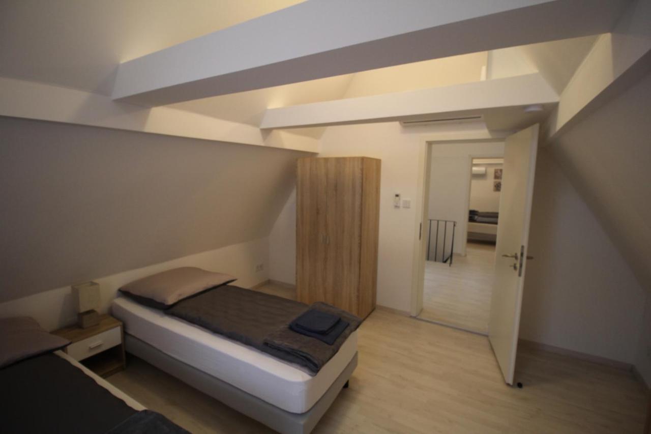 Apartment - 4-zimmer-haus - 6 Personen Mainz
