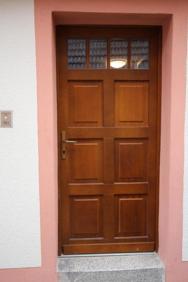 - 4-zimmer-haus - 6 Personen Apartment Mainz