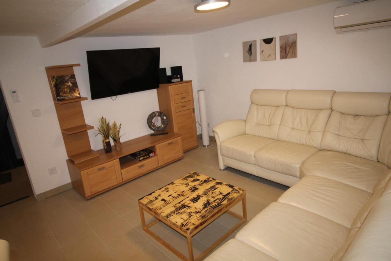 - 4-zimmer-haus - 6 Personen Apartment *